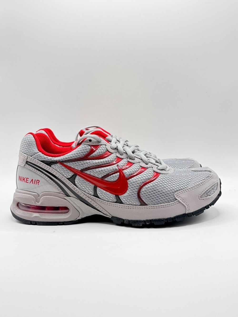 Nike Air Max Torch 4 Running Shoes Size 8 Atmosphere Grey/University Red